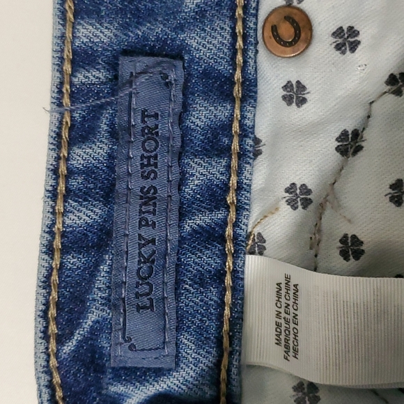 LUCKY BRAND LUCKY PINS HIGH RISE DISTRESSED SHORTS SIZE 6 - Picture 4 of 5